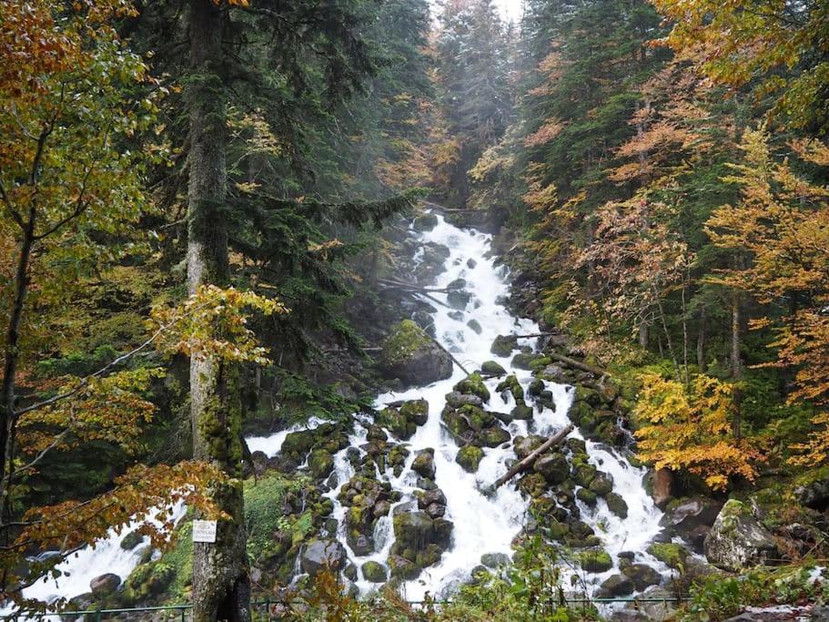 Mcastet, Casita Aranesa En El Valle De Aran Bossòst Kültér fotó